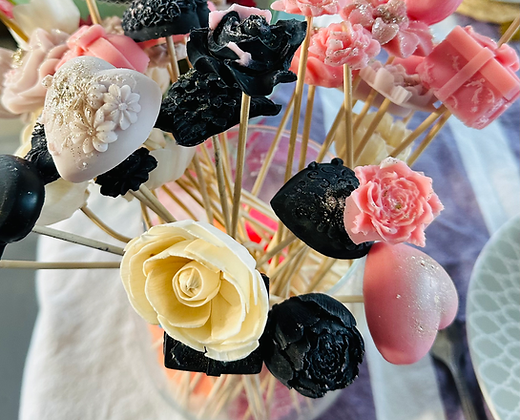 Bouquet de fleurs en cire parfumée et fleurs stabilisées
